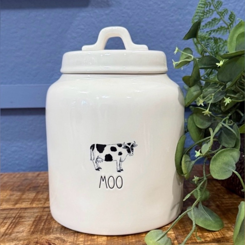 Rae Dunn MOO White Ceramic Moo Chubby Canister VHTF NWT OG